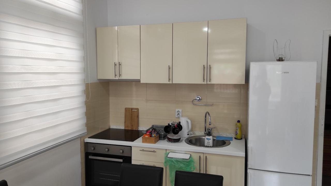 Apartment Mejtas - Center Of Сараево Екстериор снимка